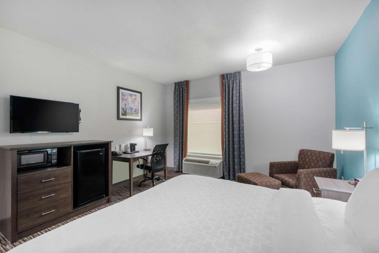 Clarion & Dfw North 3* Irving