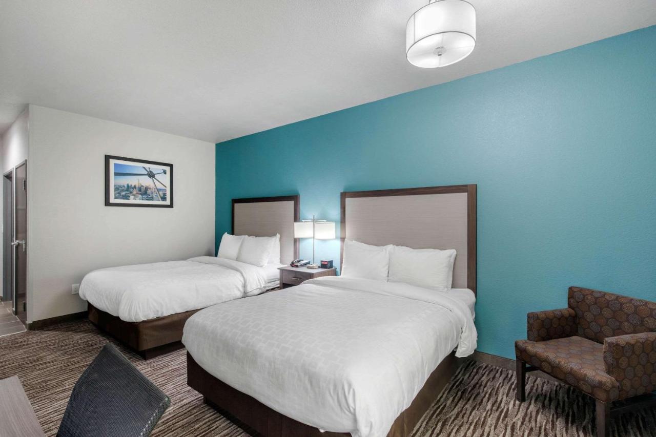 Hotel Clarion & Dfw North