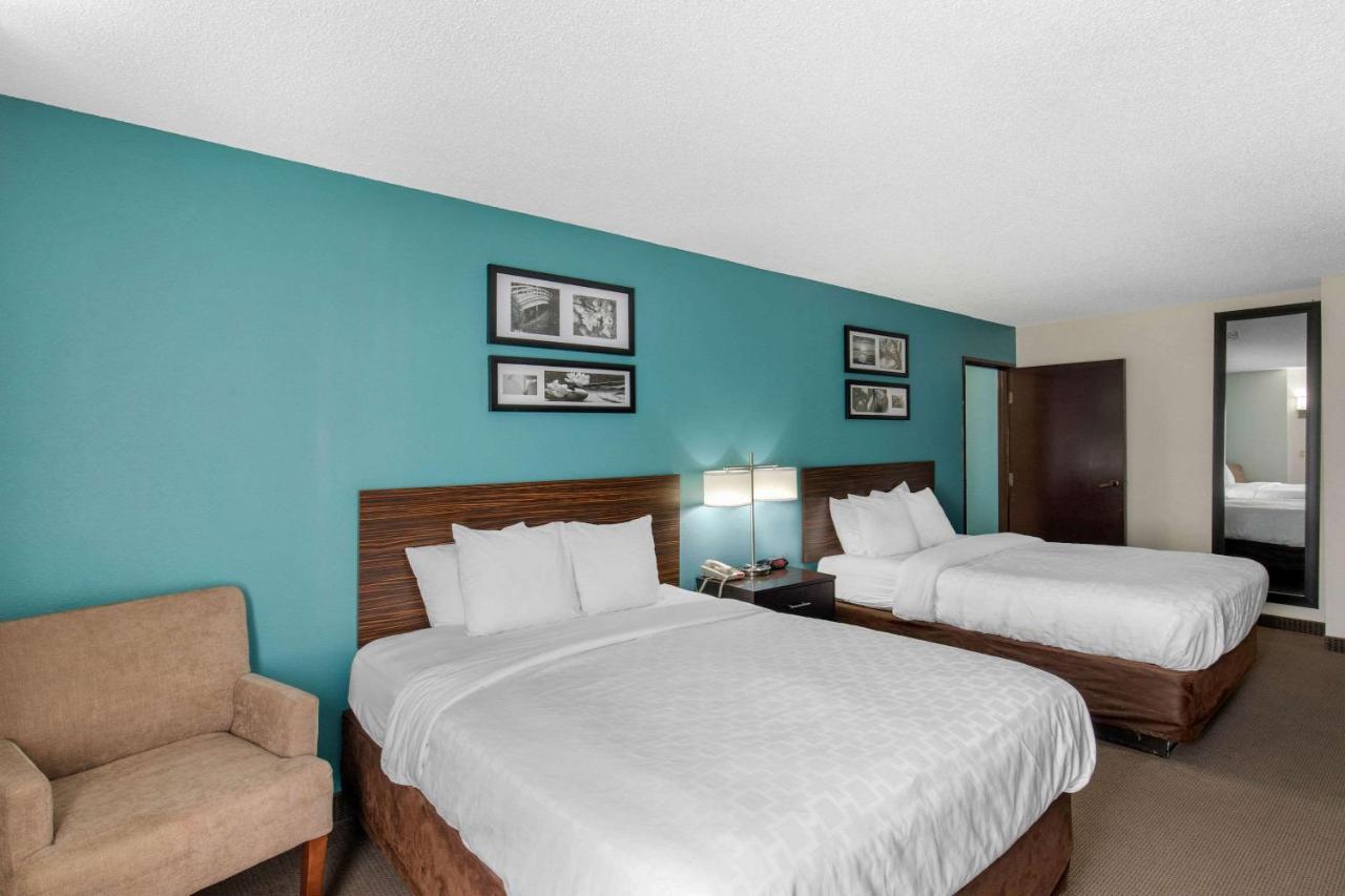 Clarion & Dfw North Hotel Irving