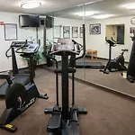 Clarion Inn & Suites Dfw North 